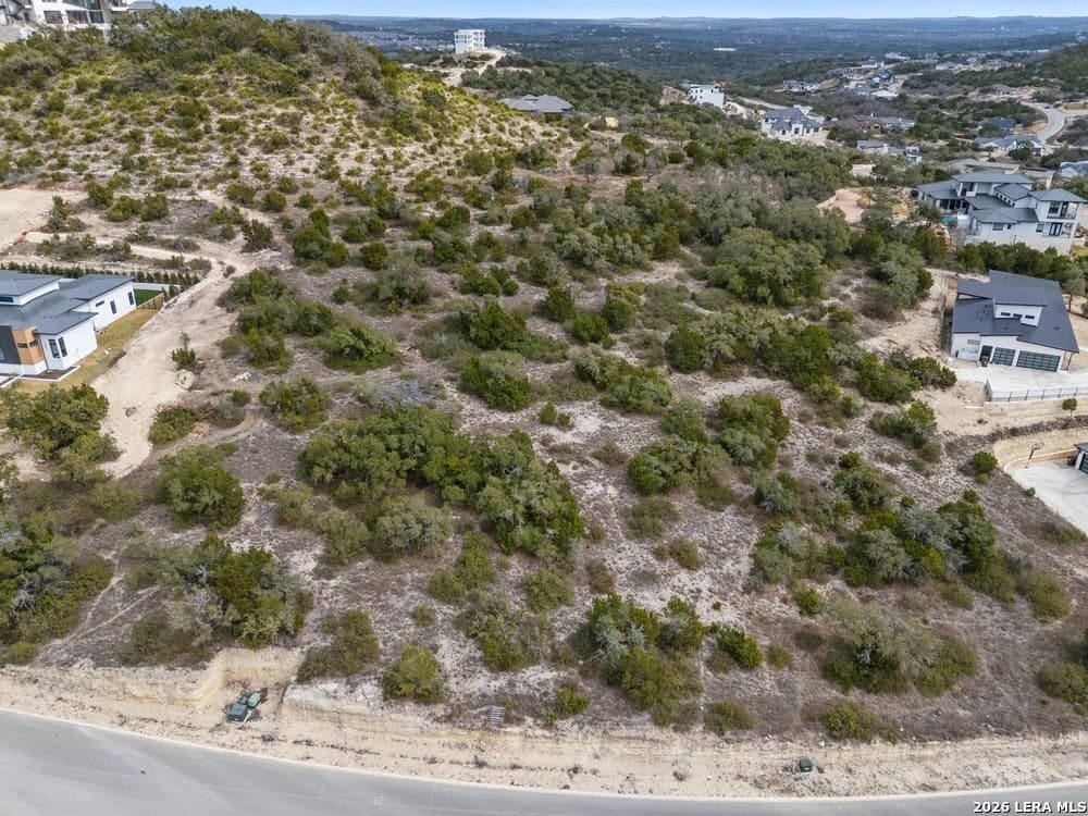 0.9 acres in Bexar County gallery image 3