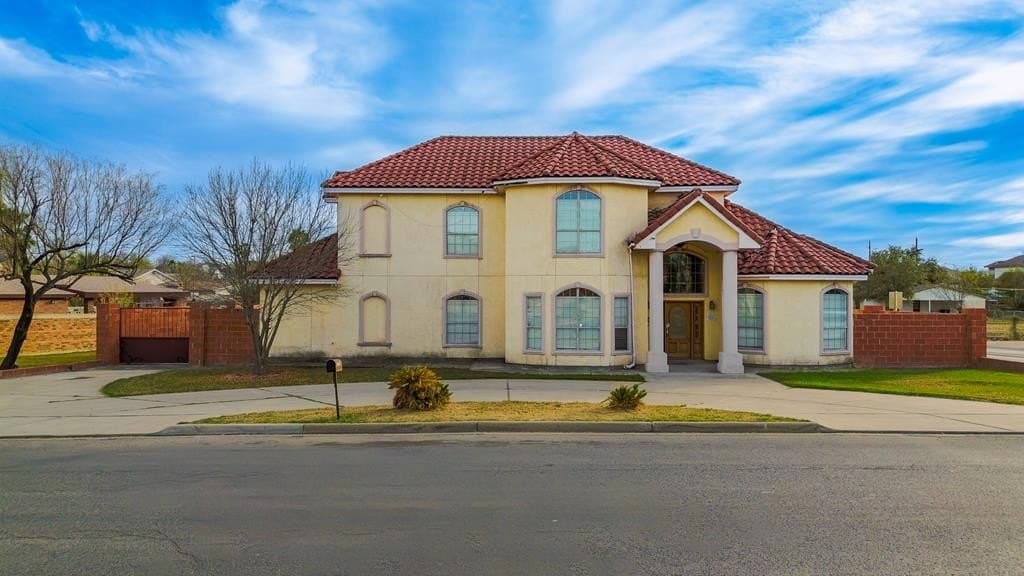 10,314 acres in Maverick County