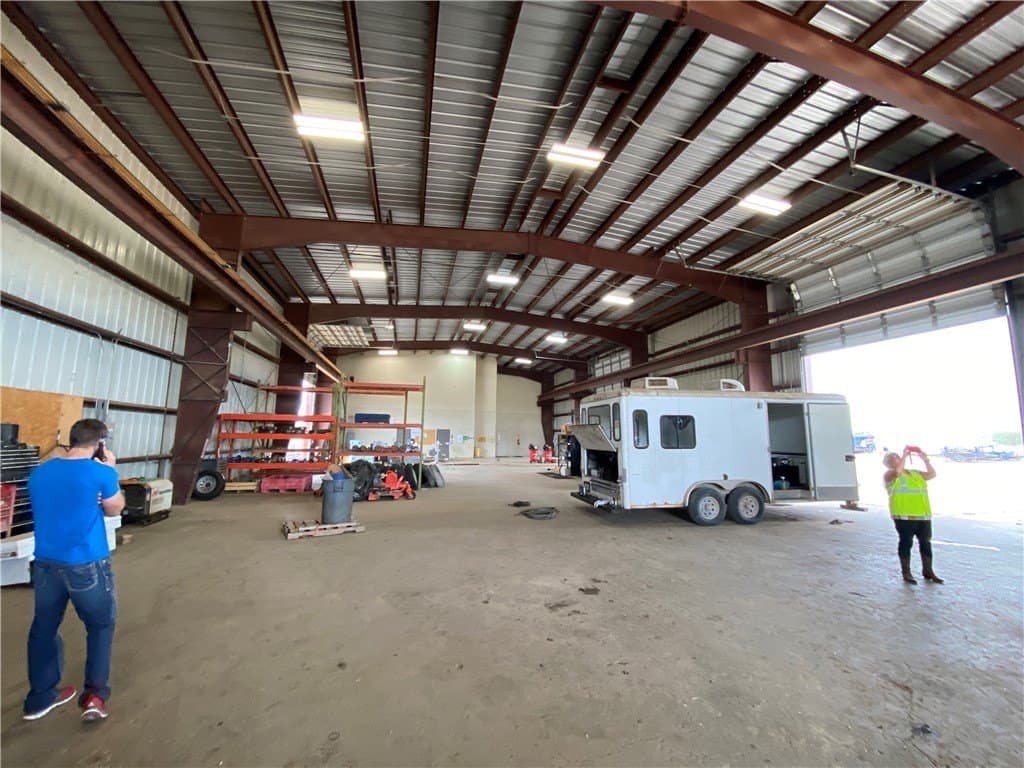 10.16 acres in Victoria County gallery image 4