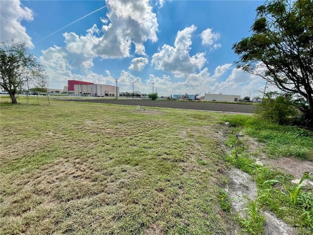 2.08 acres in Hidalgo County - photo 6