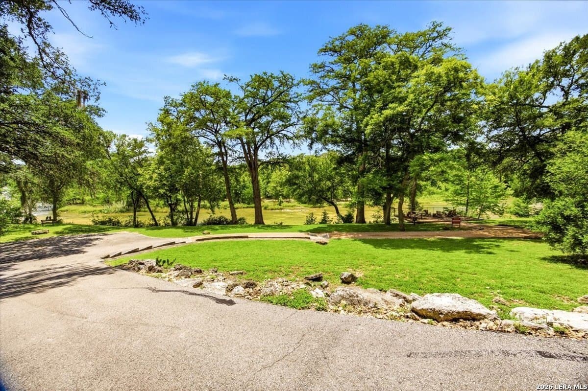 1 acres in Comal County - photo 26