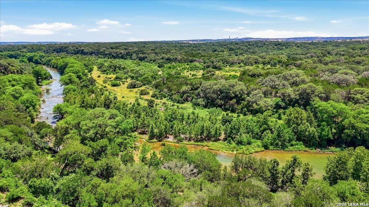 1 acres in Comal County - photo 35