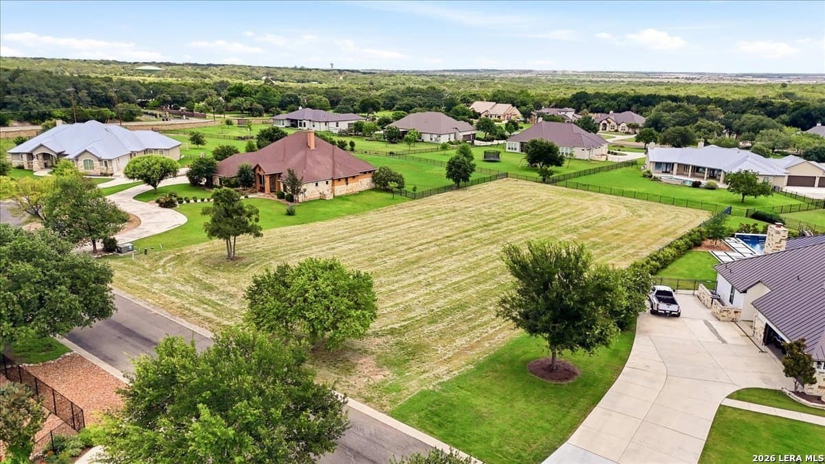 1 acres in Comal County - photo 10