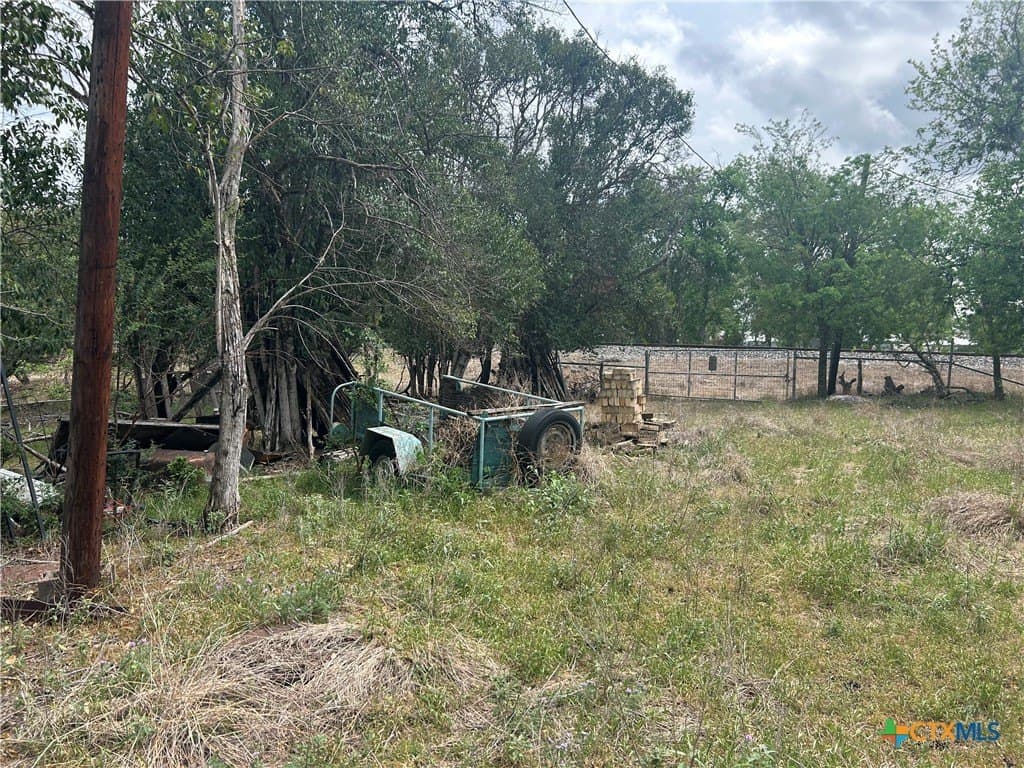 1.96 acres in Comal County - photo 18