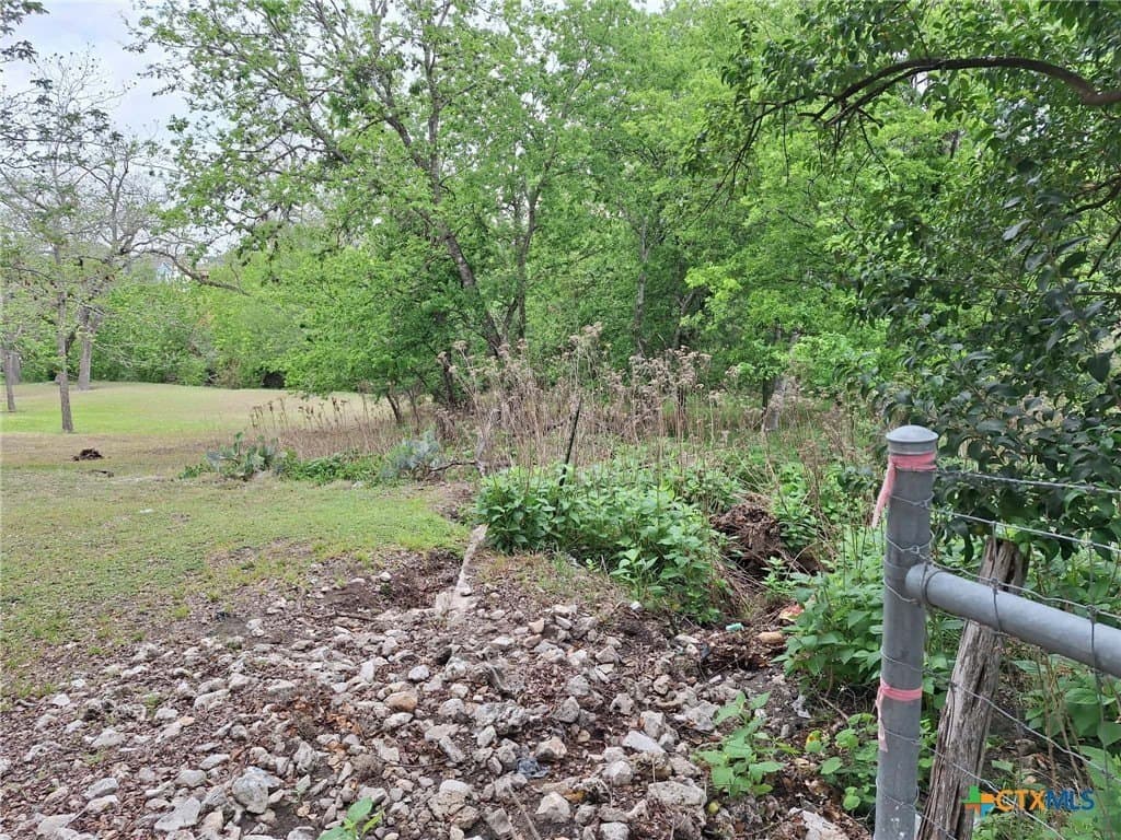 1.96 acres in Comal County - photo 11