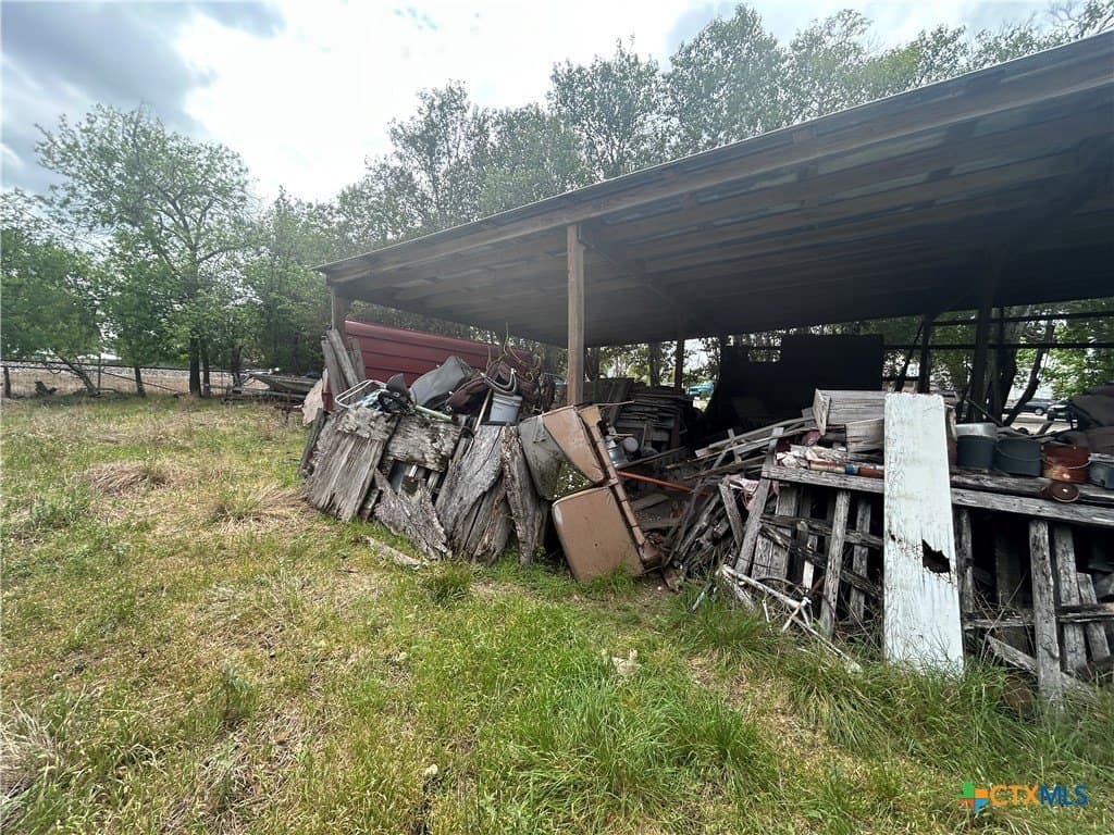 1.96 acres in Comal County - photo 19
