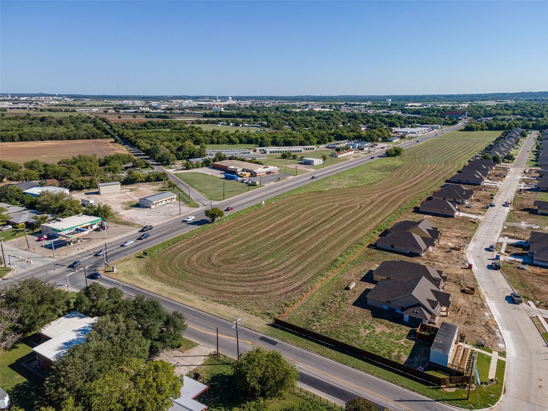 2 acres in Johnson County
