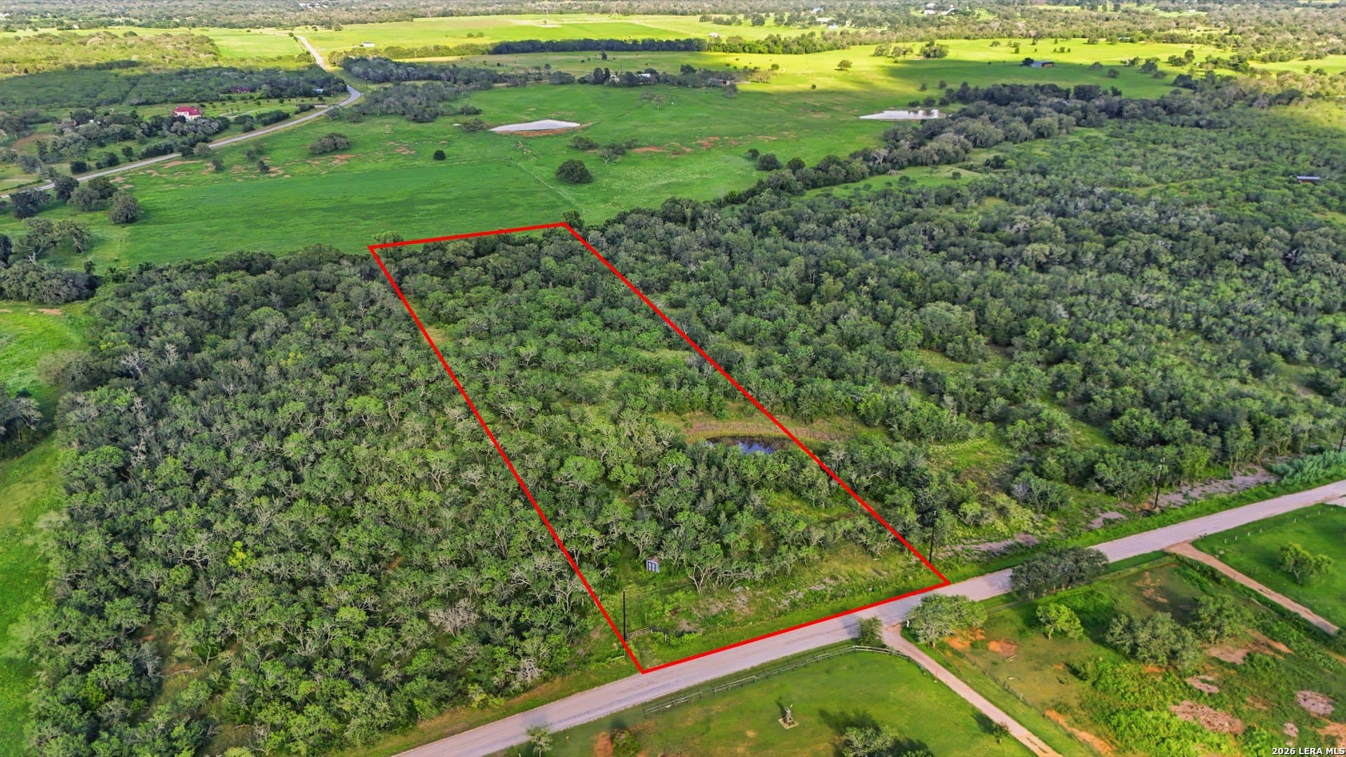 4.73 acres in Guadalupe County gallery image 4