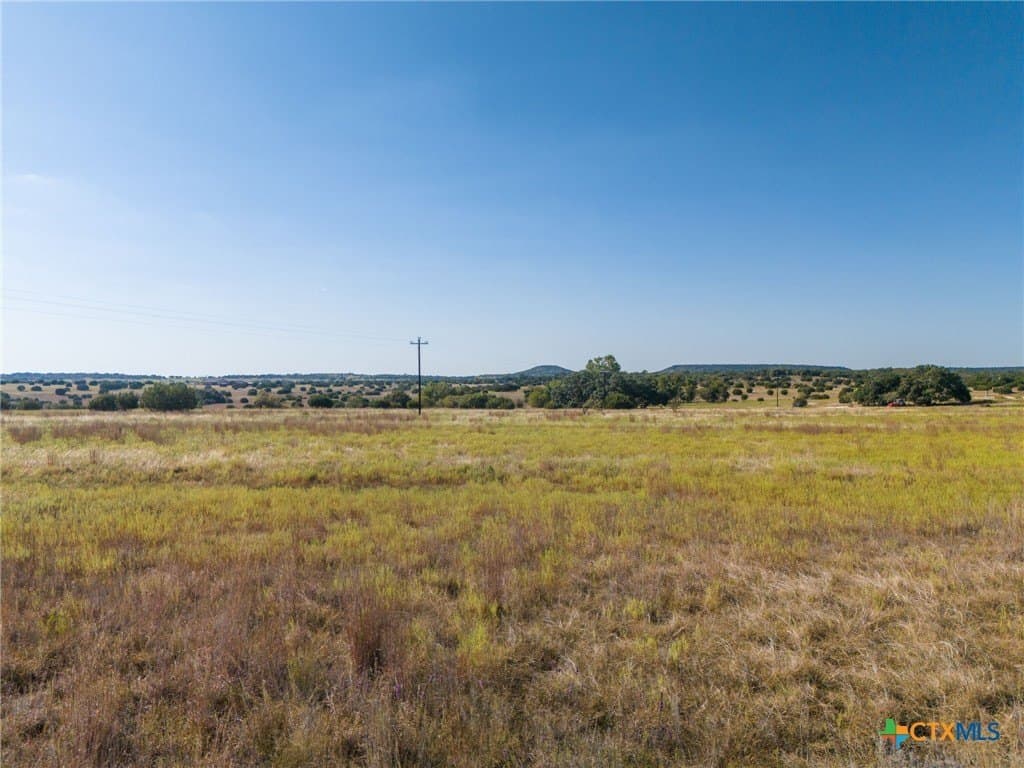 10.01 acres in Lampasas County - photo 2