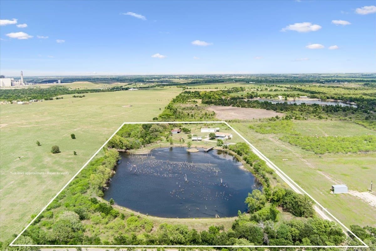 17.61 acres in McLennan County gallery image 2