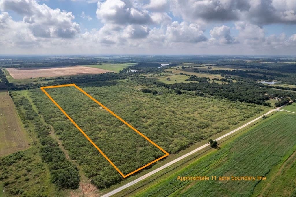11 acres in Comanche County - photo 2