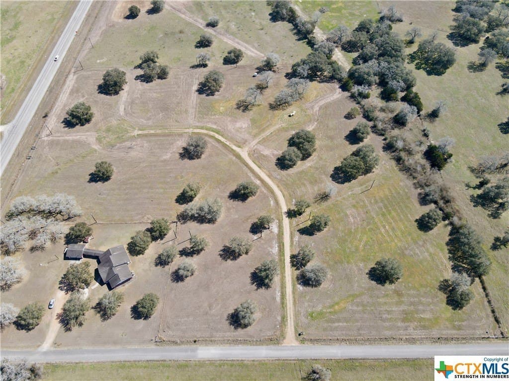 1.06 acres in Lavaca County - photo 6