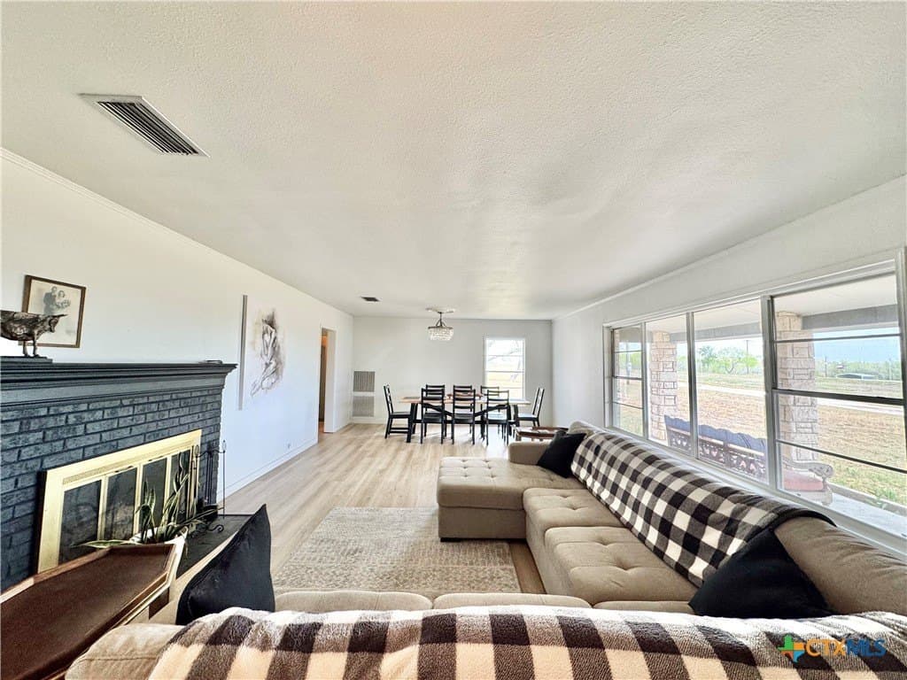 10 acres in Gonzales County featured view