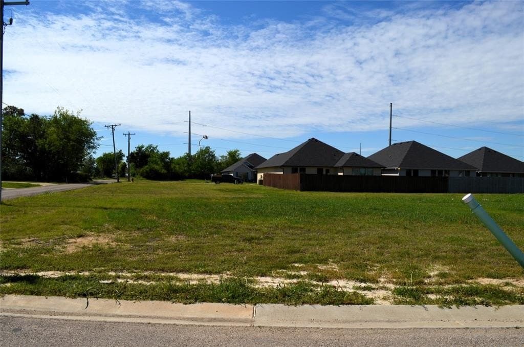 0.14 acres in Kaufman County gallery image 4