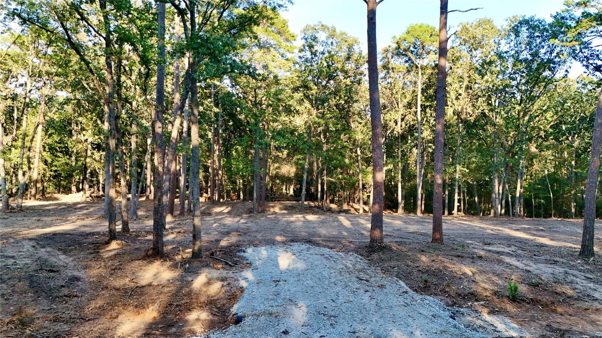 1 acres in Franklin (TX) County - photo 4
