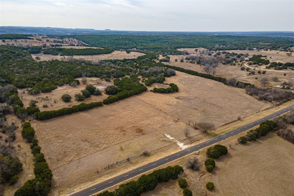 5.4 acres in Hood County gallery image 4