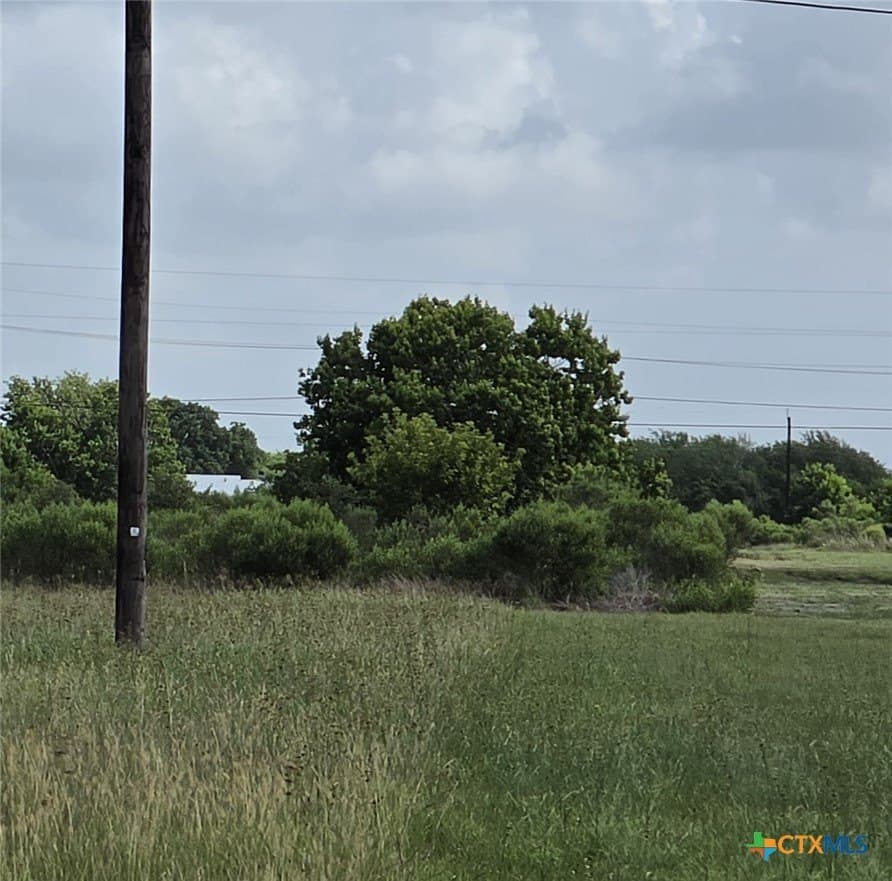 0.65 acres in Calhoun County