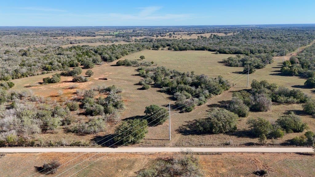 668 acres in Gonzales County - photo 10