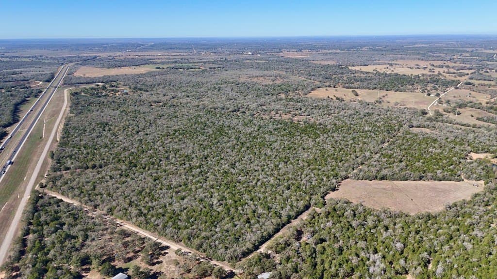 668 acres in Gonzales County - photo 45