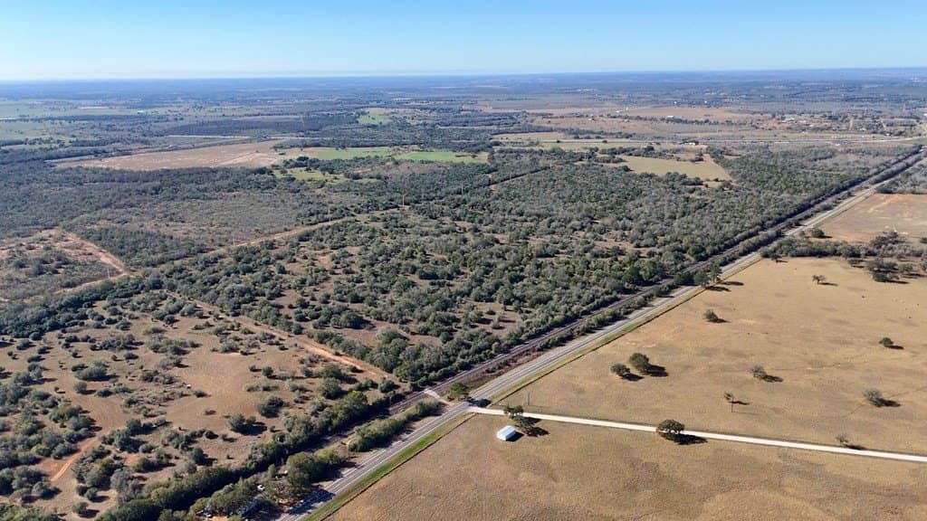 668 acres in Gonzales County - photo 31