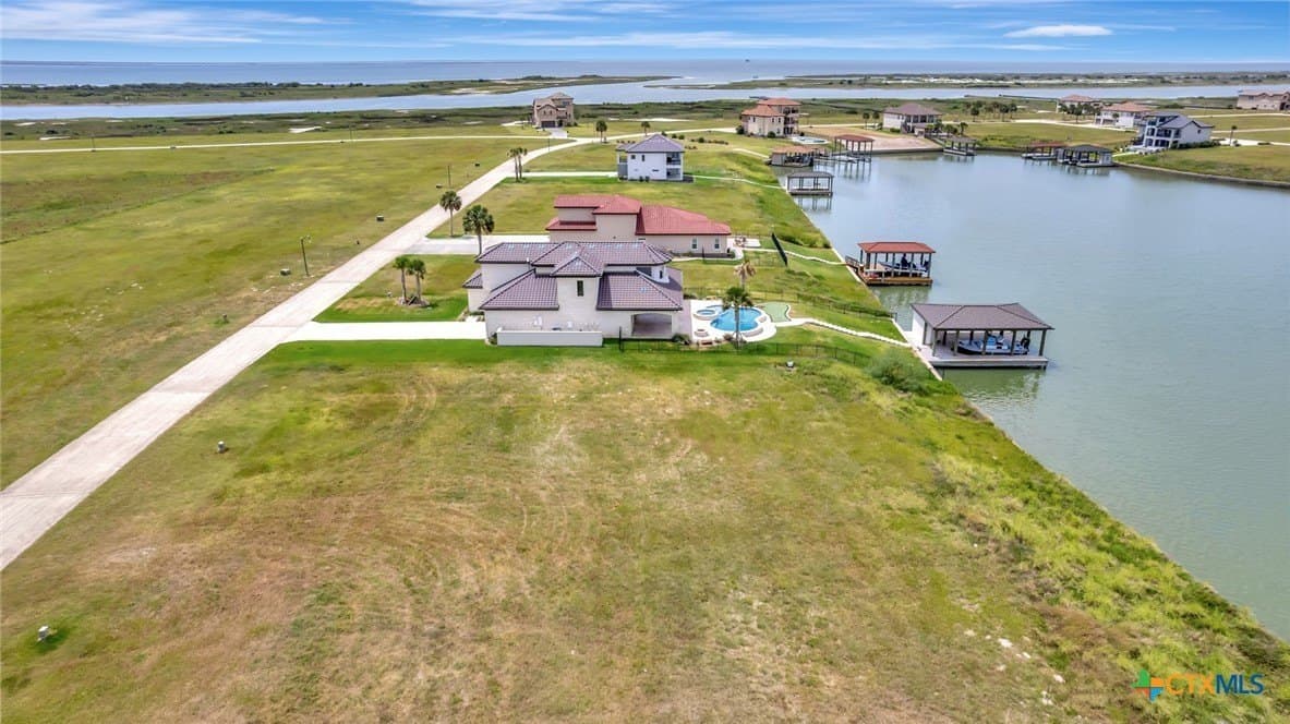 0.25 acres in Calhoun County gallery image 4