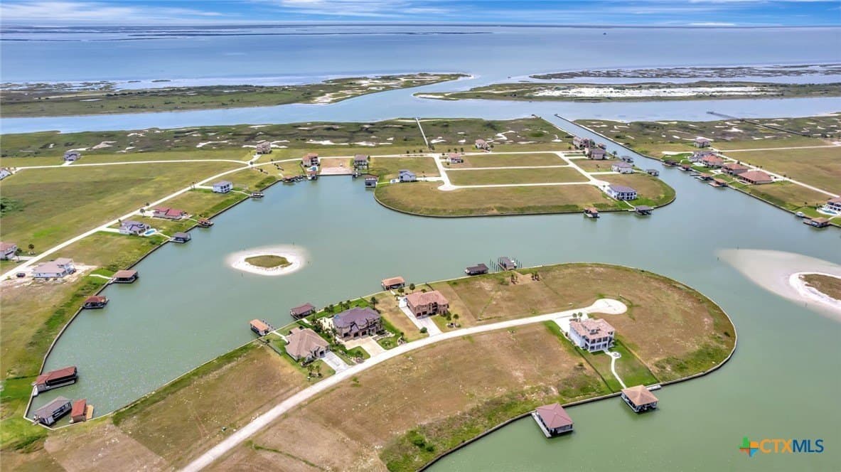 0.25 acres in Calhoun County - photo 8