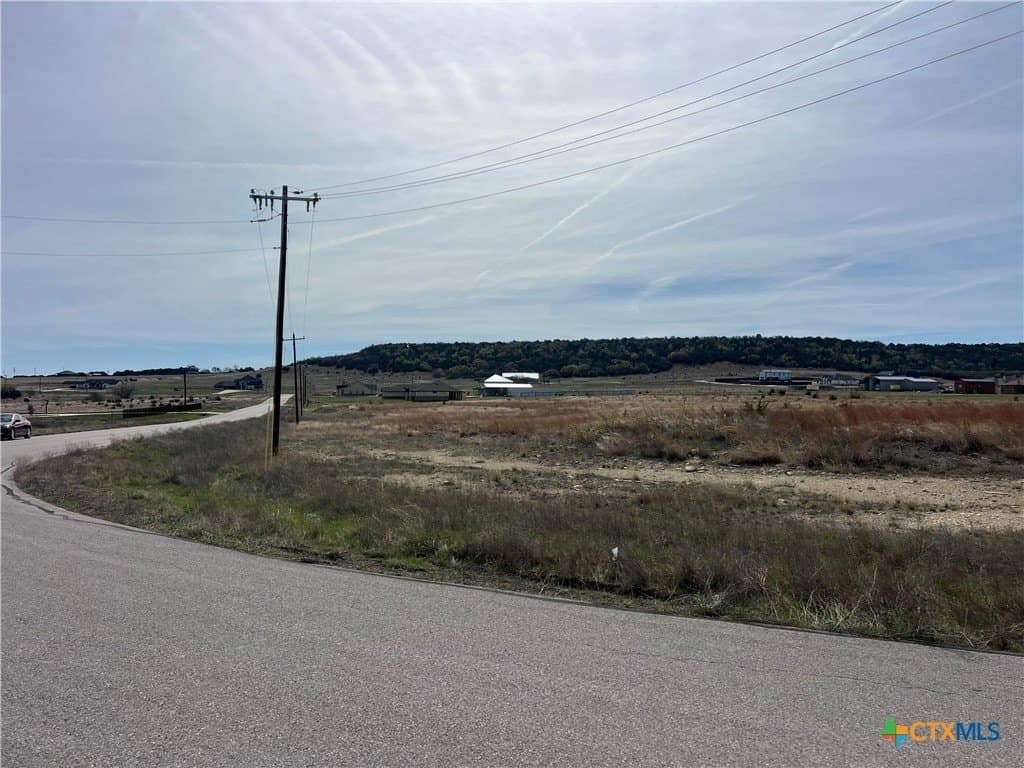 2.43 acres in Coryell County gallery image 2