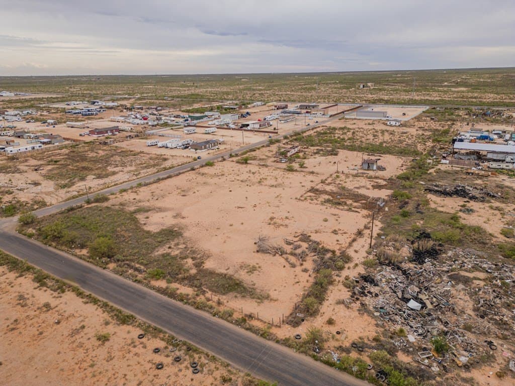 6.34 acres in Ector County gallery image 3