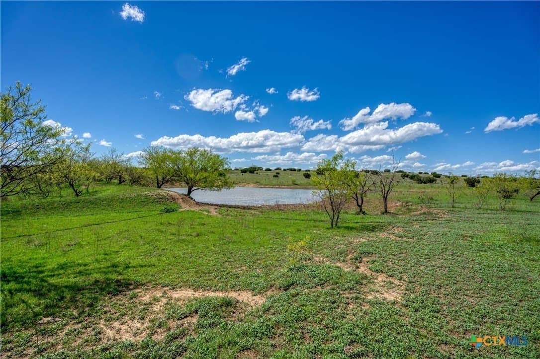 686.04 acres in Lampasas County - photo 34
