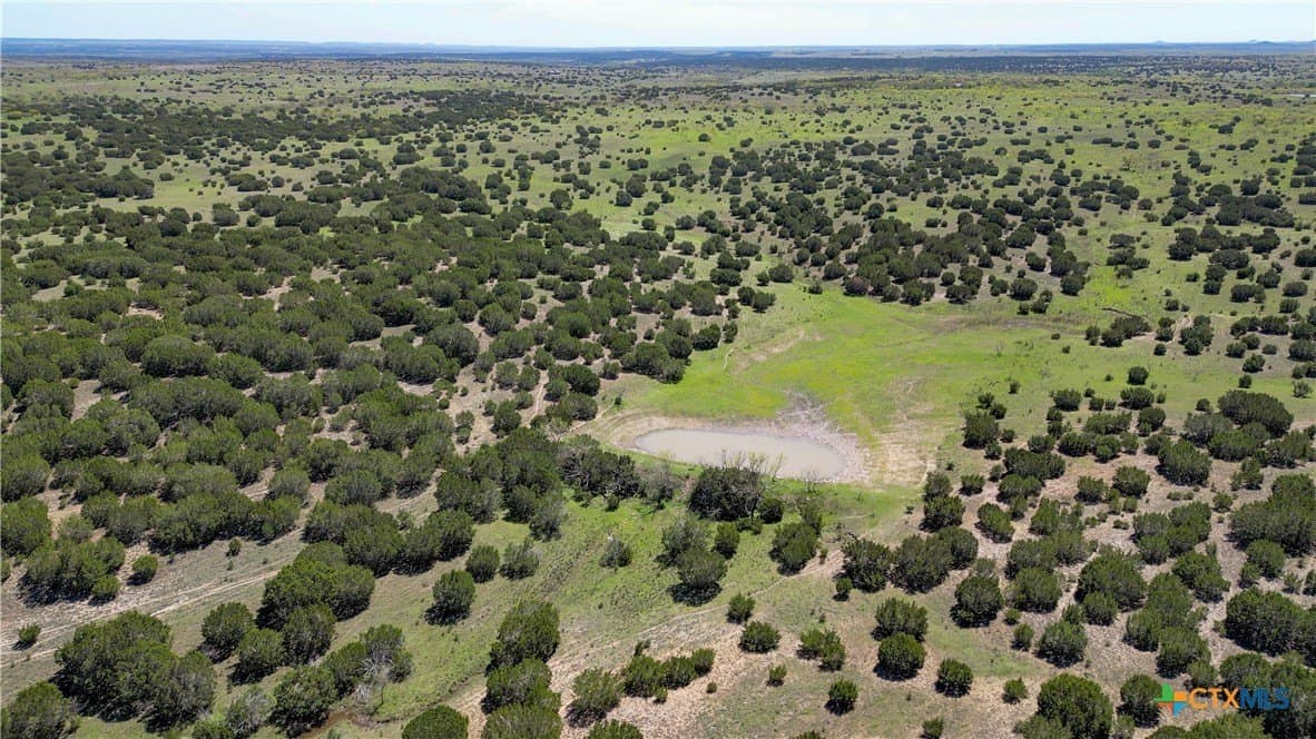 686.04 acres in Lampasas County - photo 11