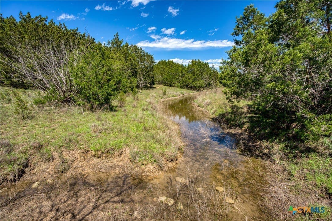 686.04 acres in Lampasas County - photo 30