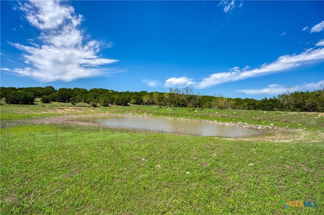686.04 acres in Lampasas County - photo 28