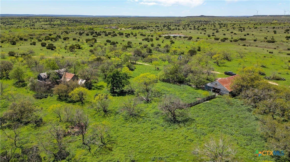 686.04 acres in Lampasas County featured view