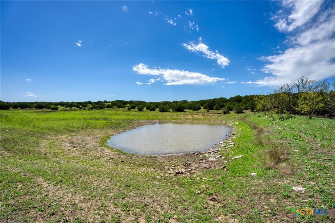 686.04 acres in Lampasas County - photo 29