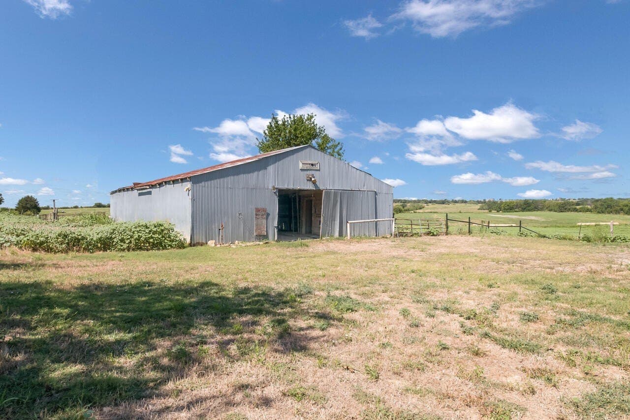 21.02 acres in McLennan County - photo 30