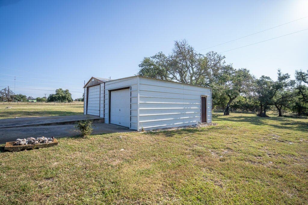 50 acres in Gillespie County - photo 39