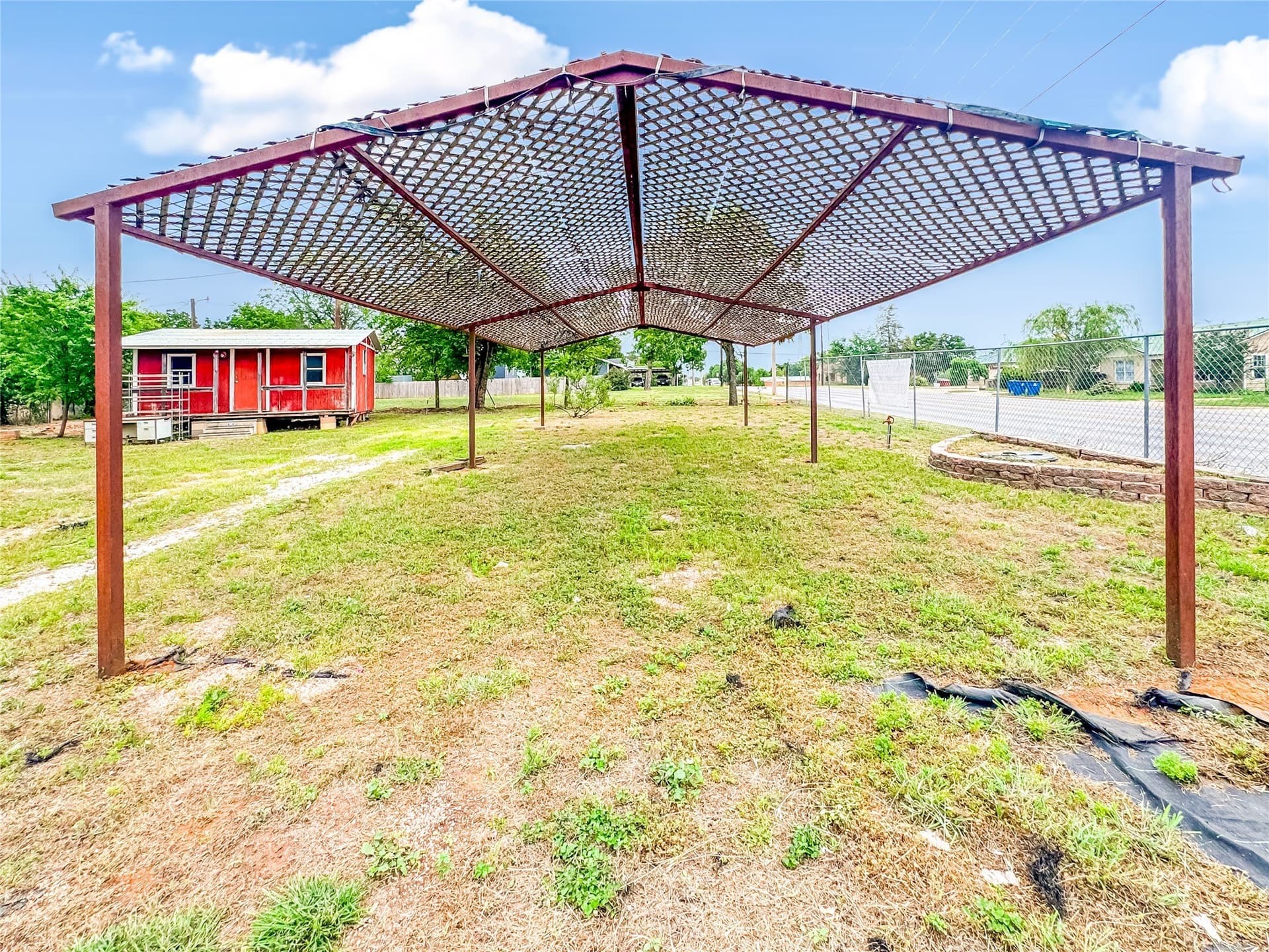 0.63 acres in Eastland County - photo 6