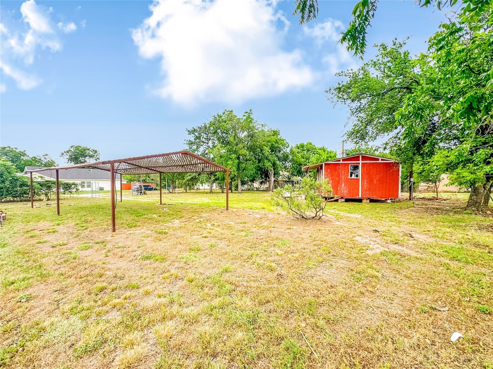 0.63 acres in Eastland County - photo 7