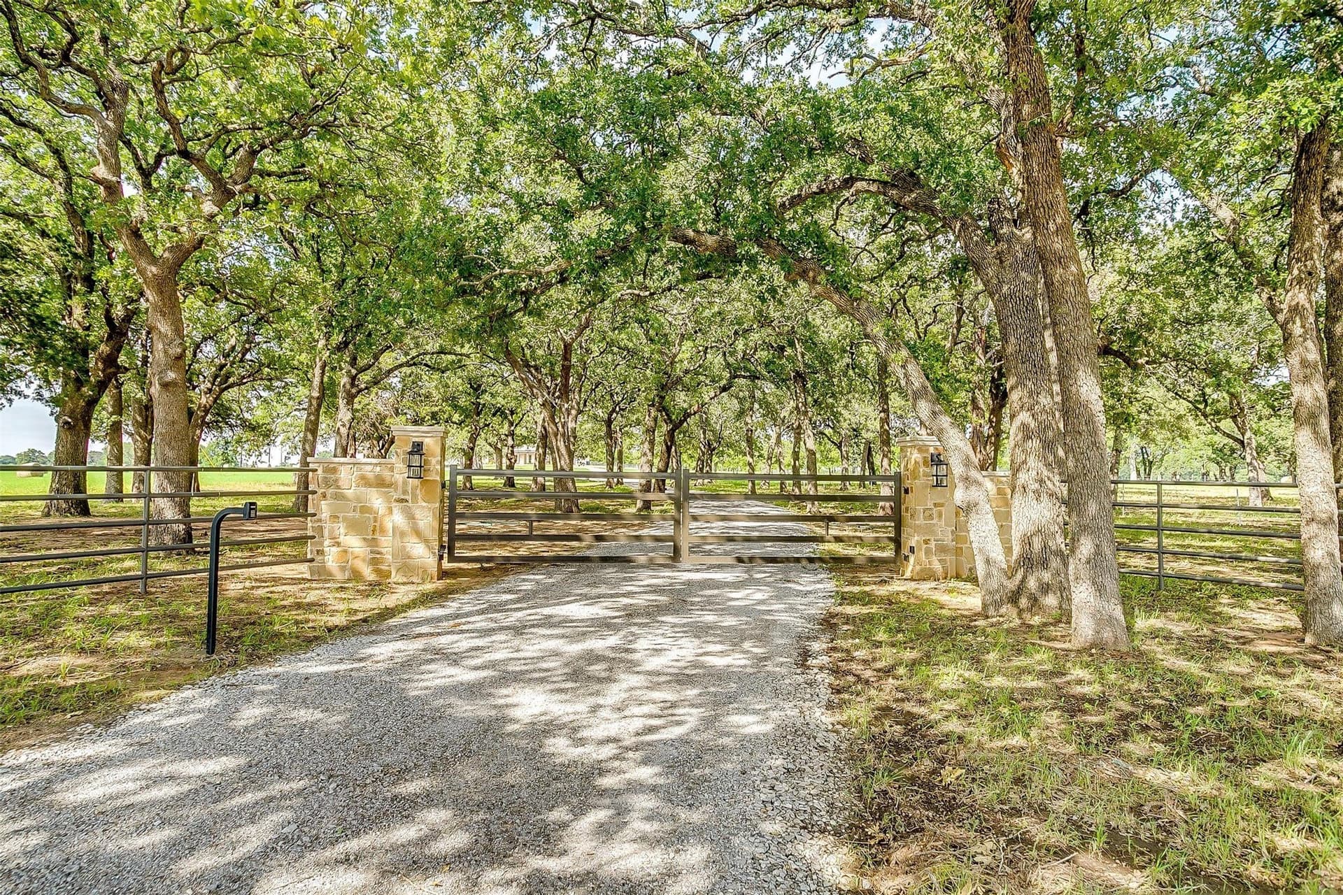79.19 acres in Montague County - photo 4