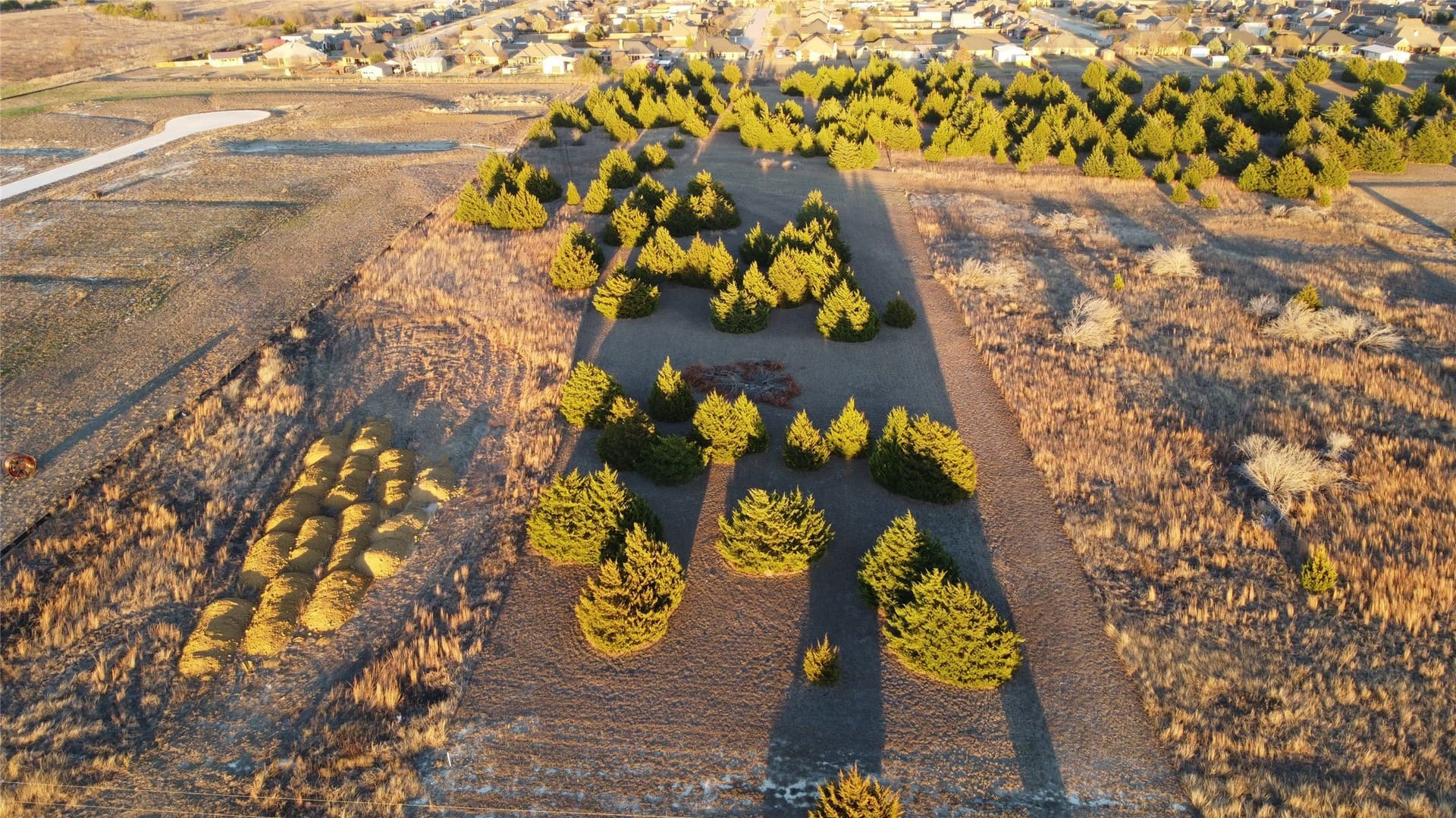 3.7 acres in Ellis County
