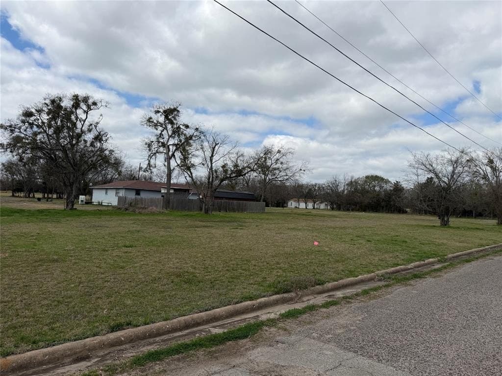 0.15 acres in Hunt County gallery image 4