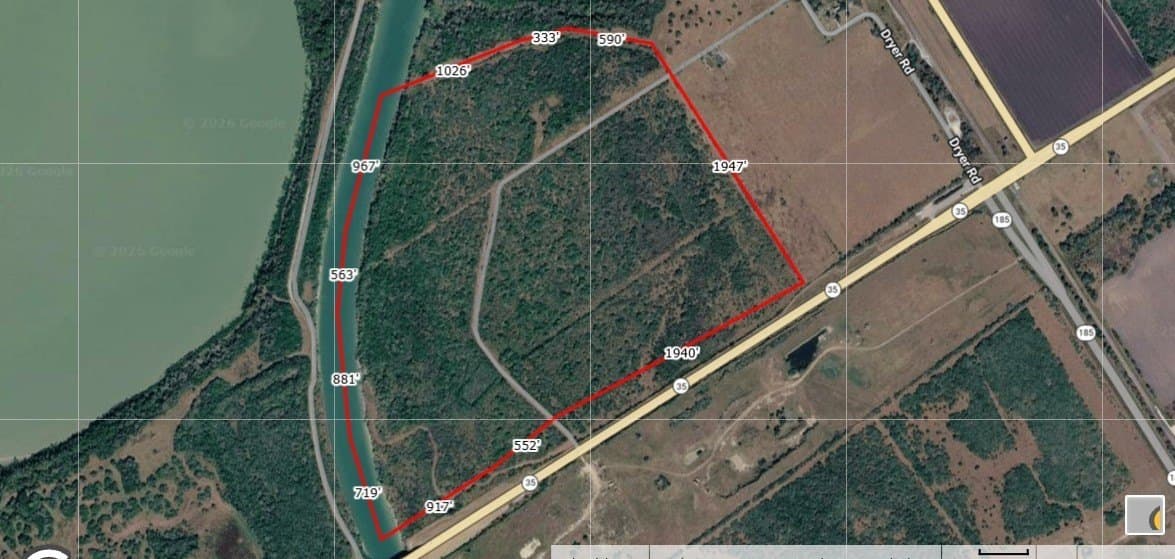 161.43 acres in Calhoun County - photo 8