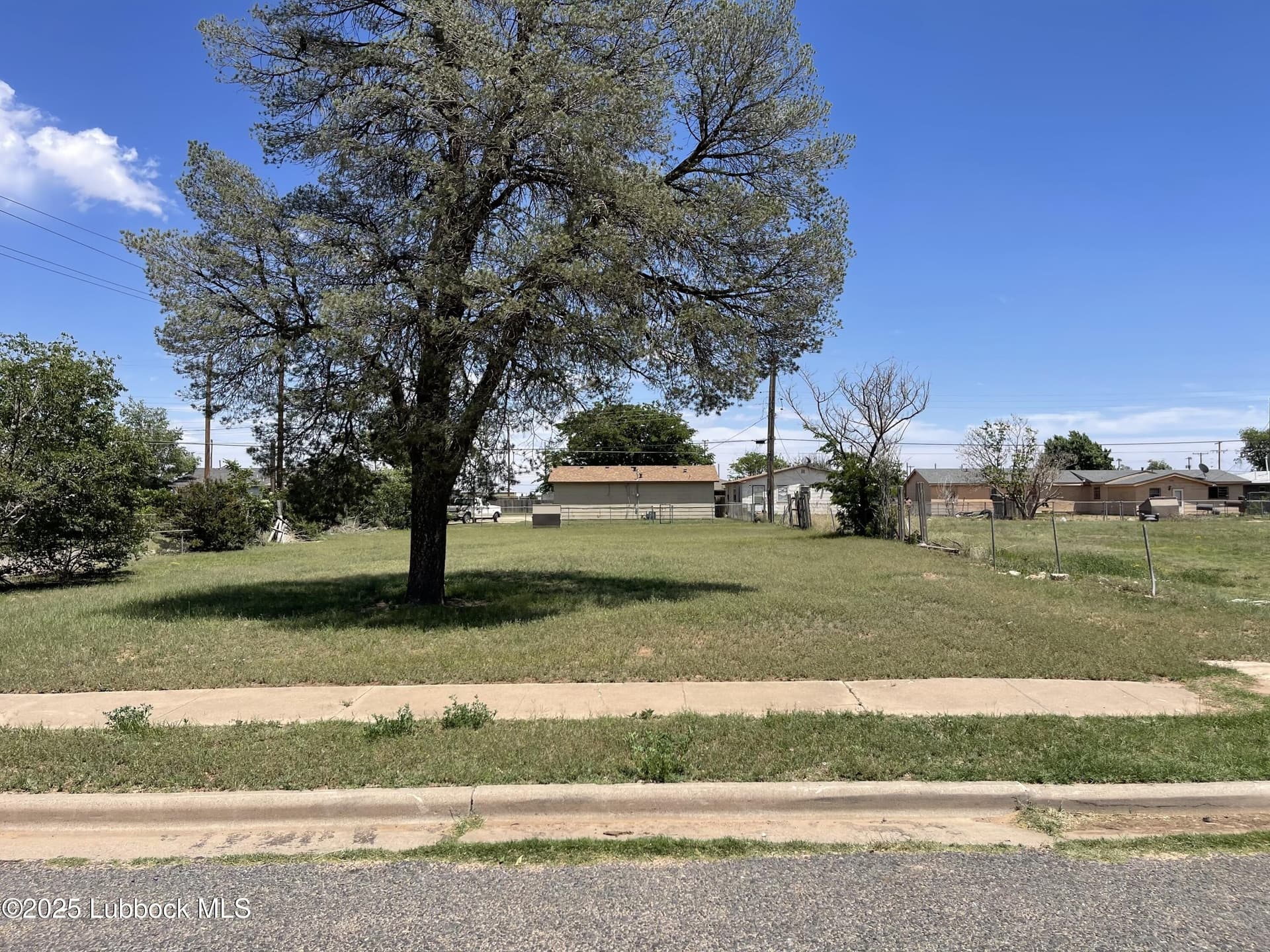 0.24 acres in Lubbock County gallery image 4