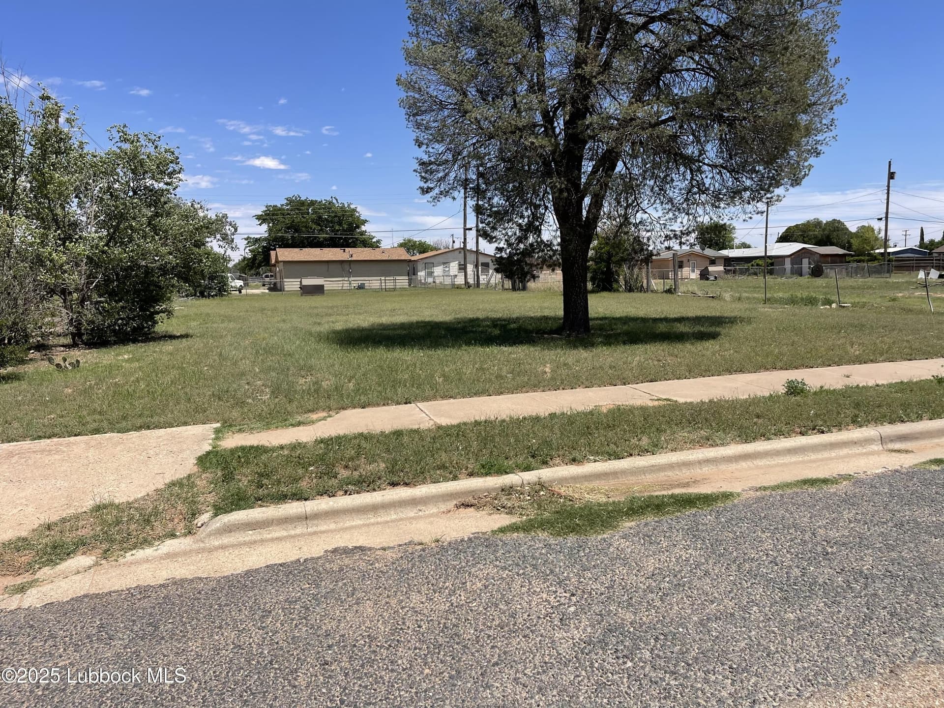 0.24 acres in Lubbock County gallery image 3