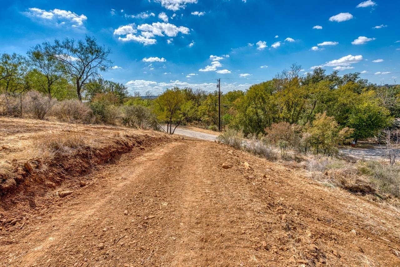 7 acres in Llano County gallery image 3