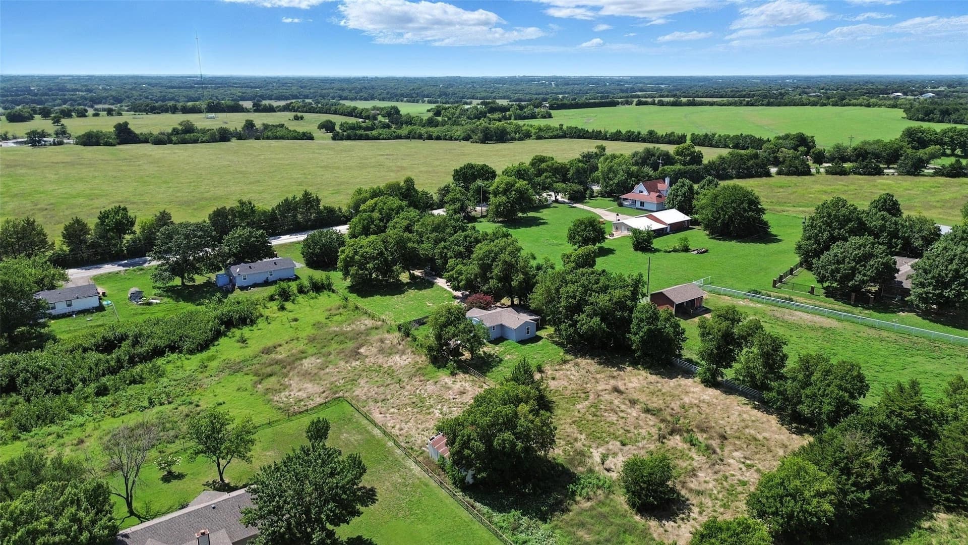 0.97 acres in Collin County - photo 4