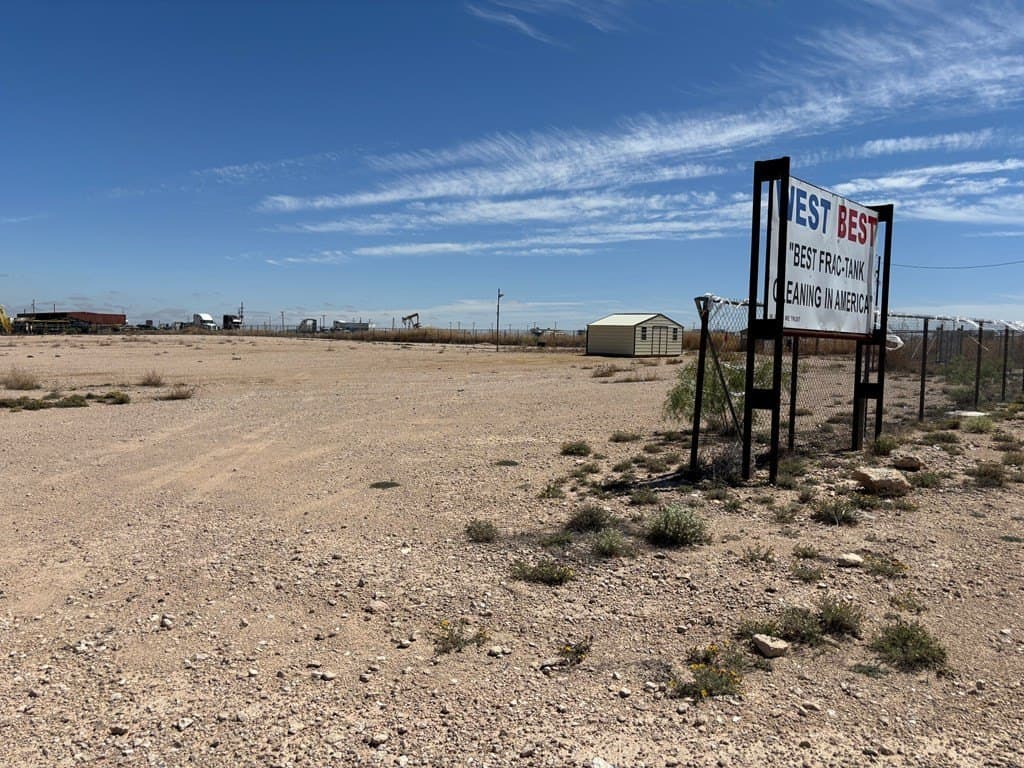 2.89 acres in Ector County gallery image 3