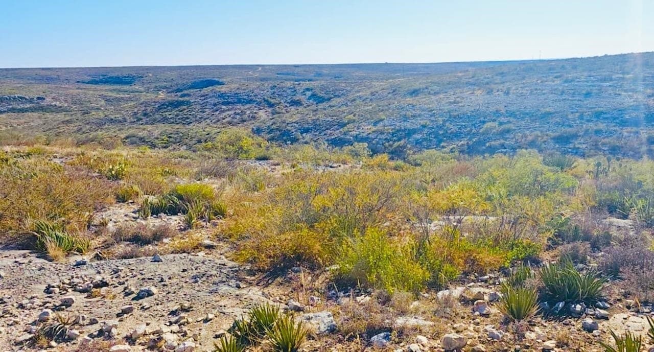 10.65 acres in Val Verde County gallery image 3