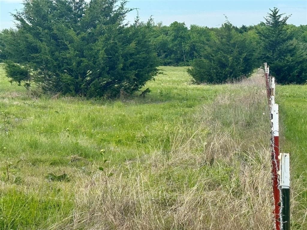 4.79 acres in Hunt County featured view