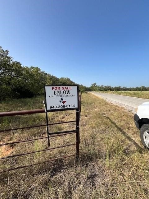 16 acres in Montague County